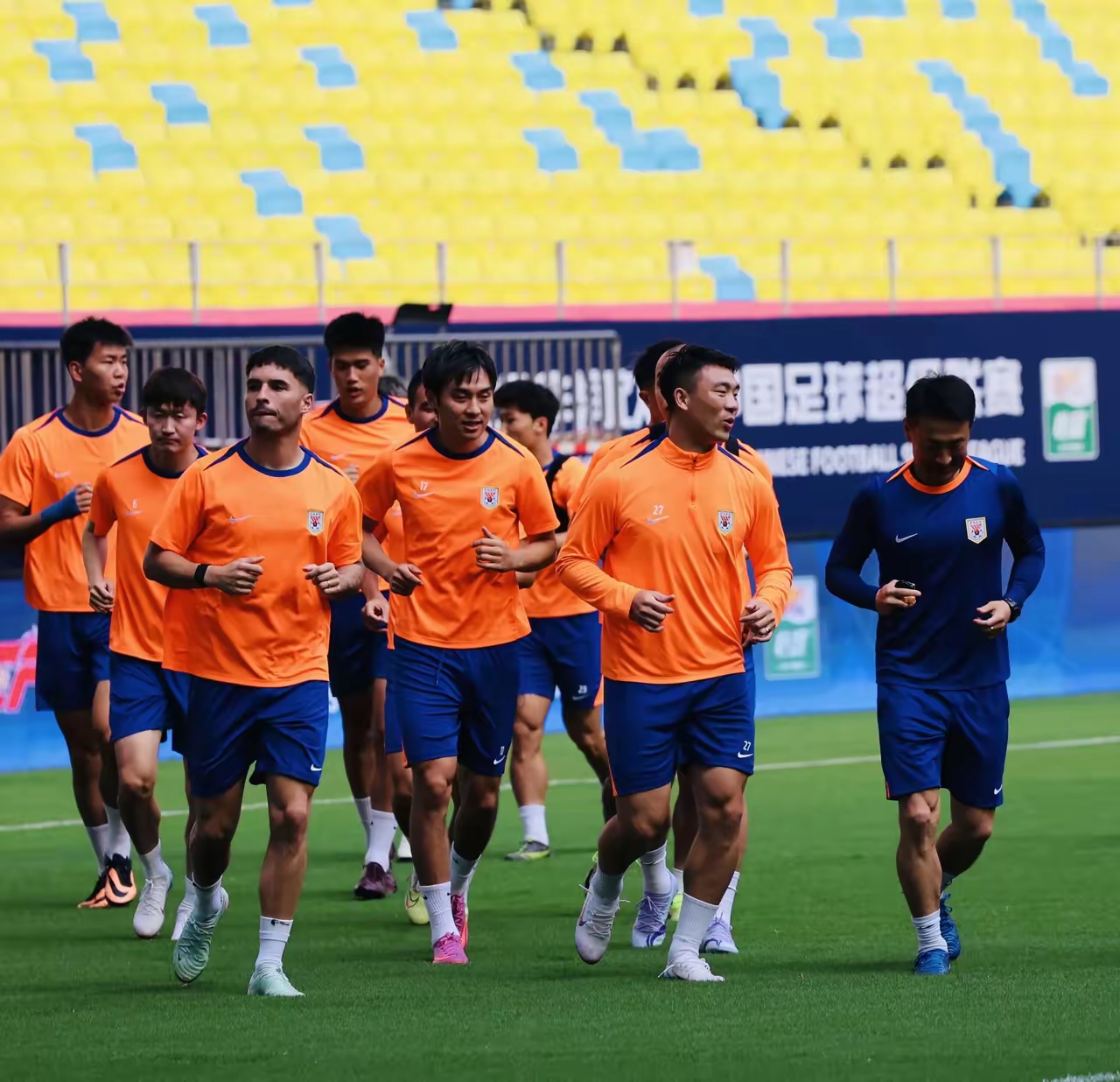 pm体育官网赛地聚焦——意甲加时末段热度飙升，山东泰山队长鼓劲，底气十足，资深球员宣示担当的简单介绍